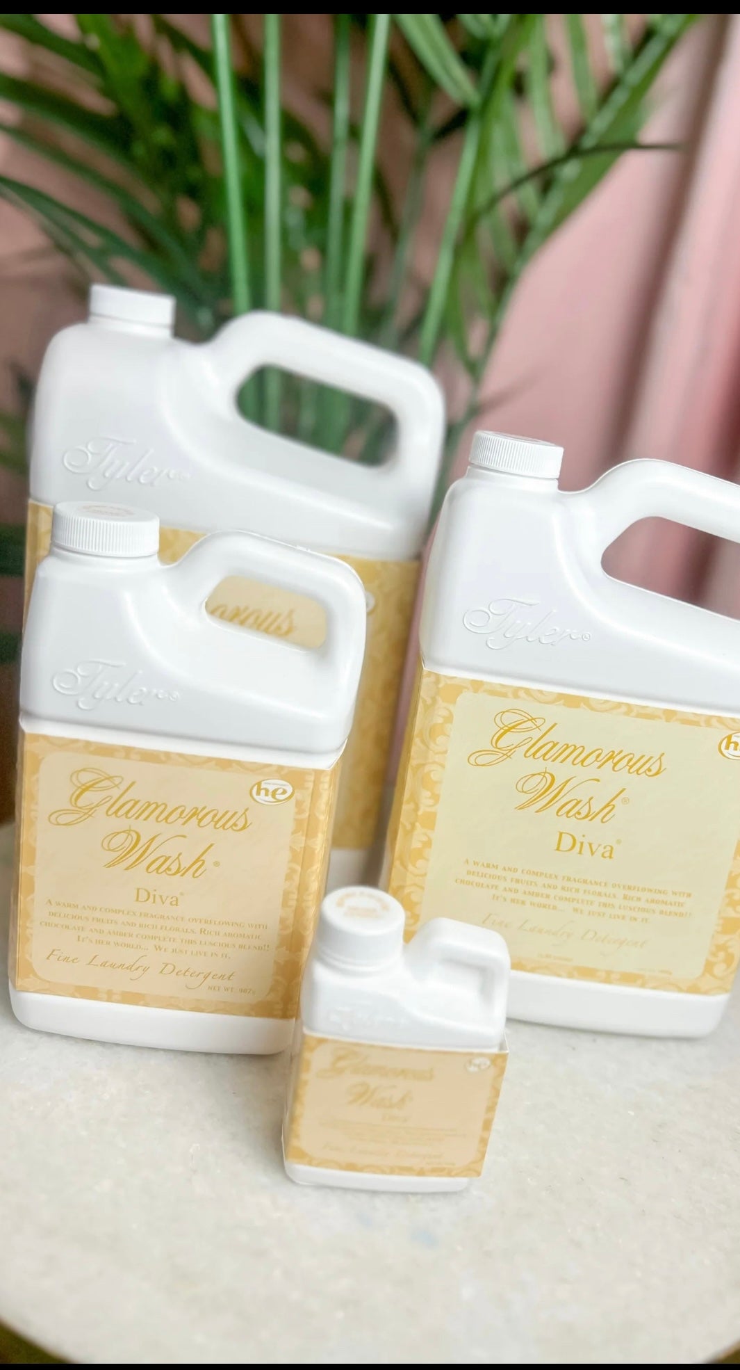 Diva- Glamorous Wash-1.89 liters