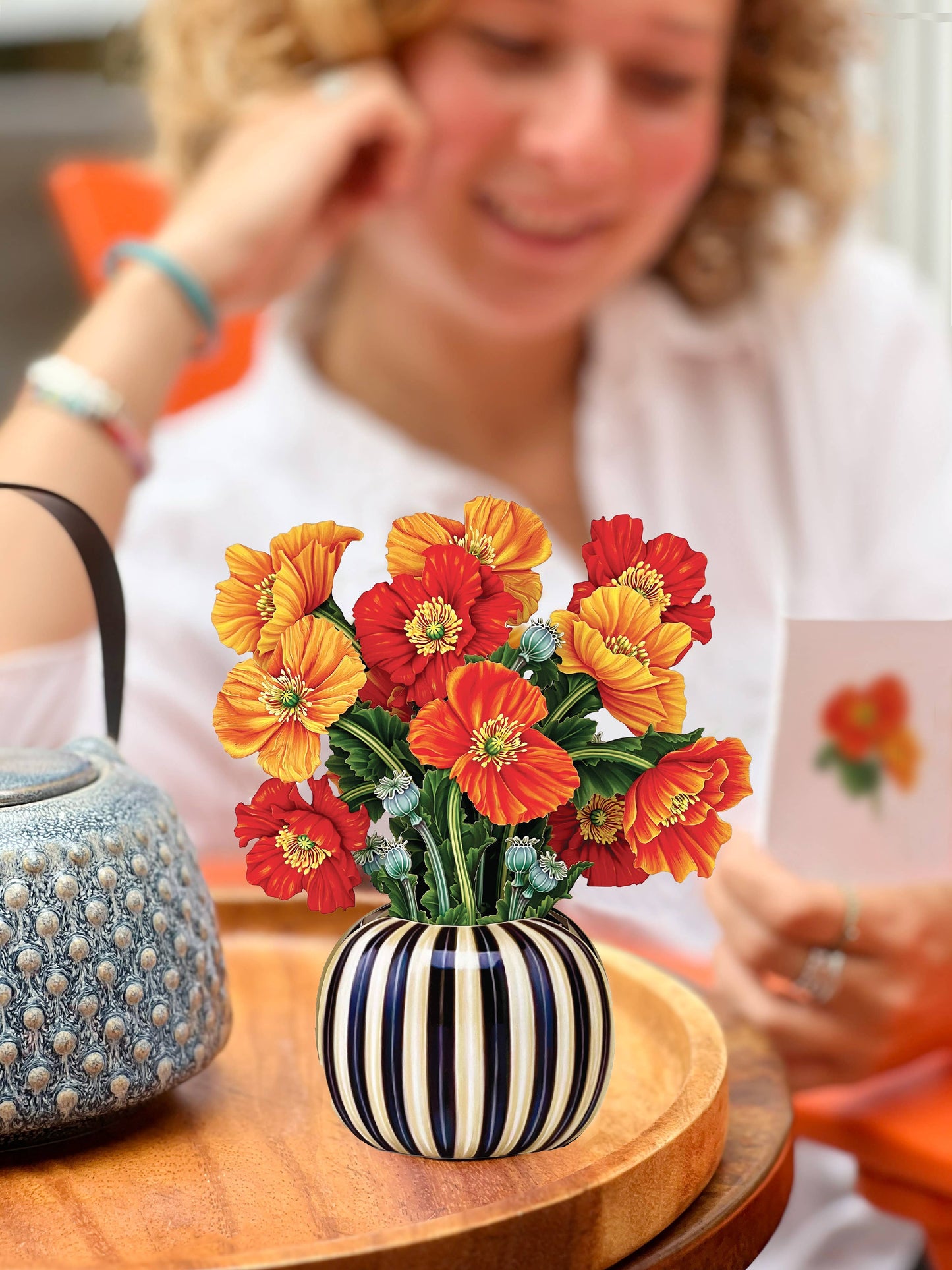 FreshCut Paper LLC - Mini French Poppies (10 Pop-up Greeting Cards)