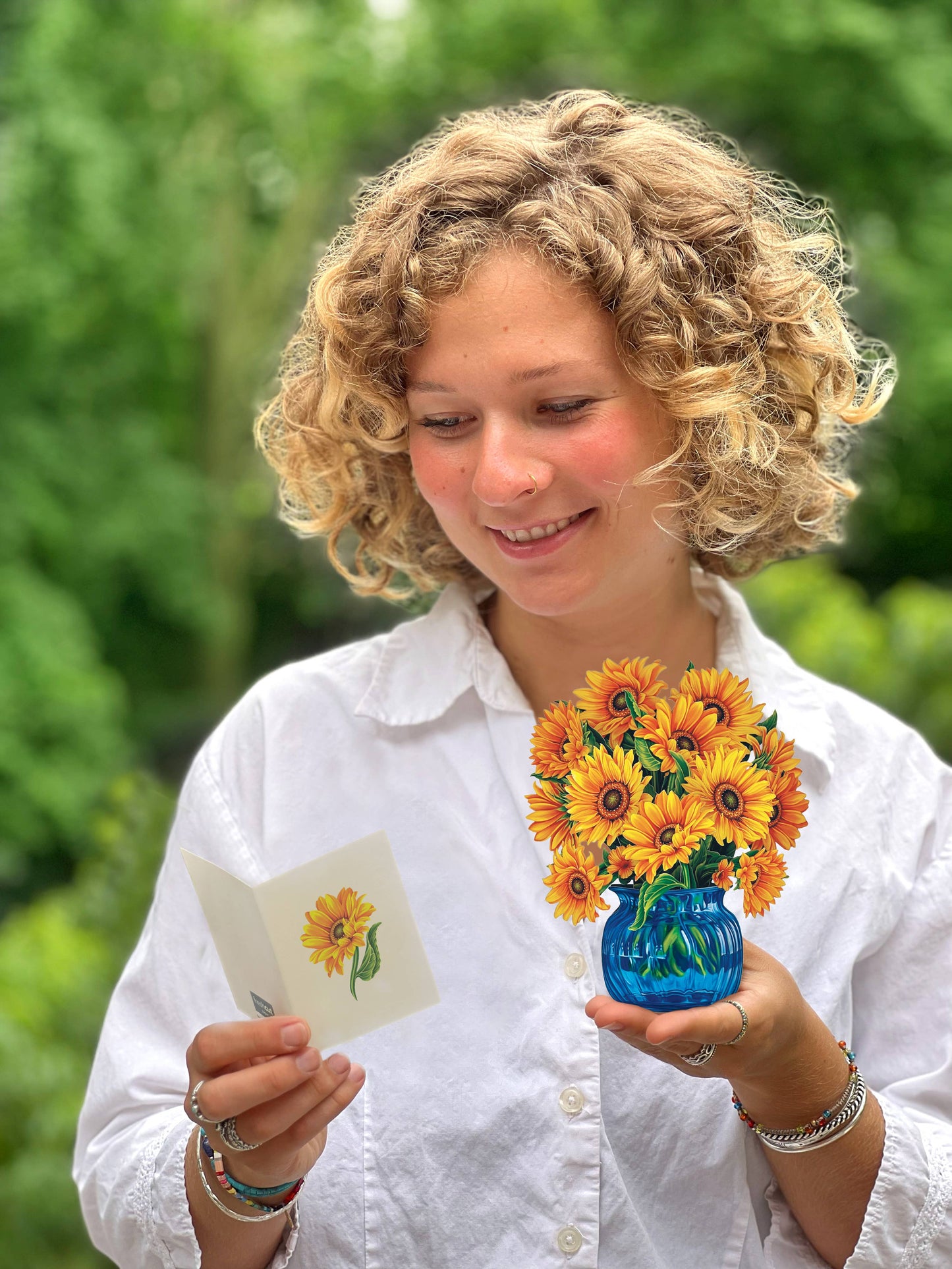 FreshCut Paper LLC - Mini Sunflowers (10 Pop-up Greeting Cards)