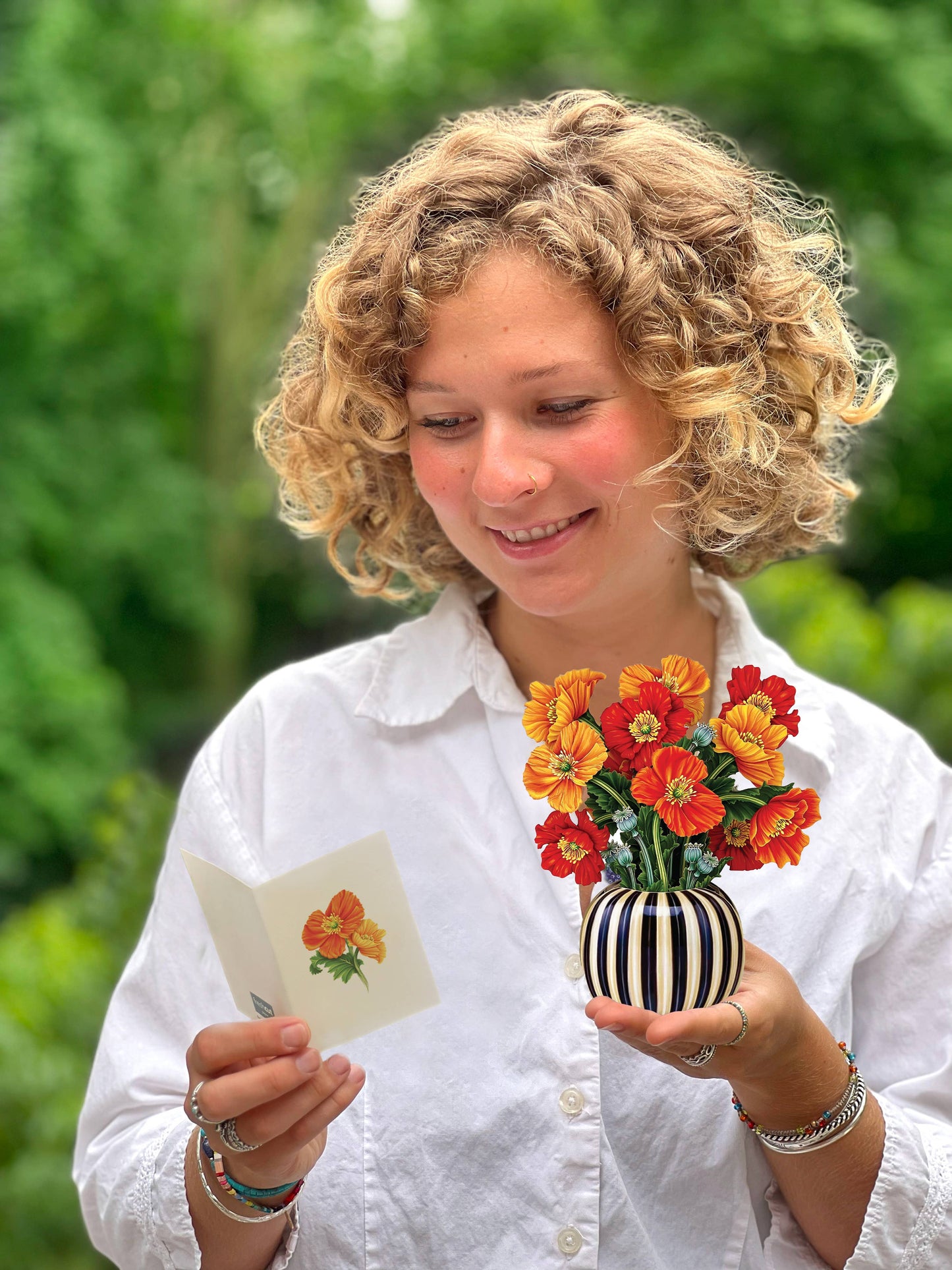FreshCut Paper LLC - Mini French Poppies (10 Pop-up Greeting Cards)